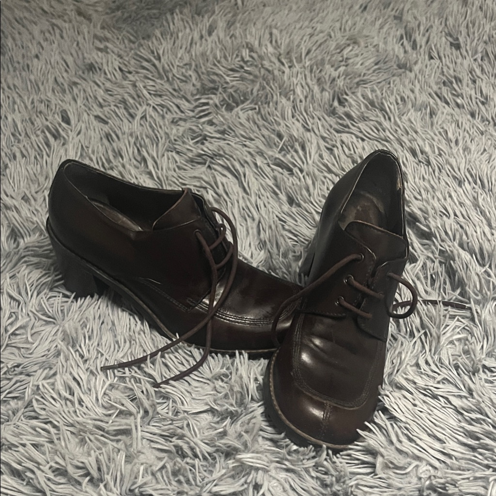 Ladies Dark Brown Lace-Up Dress Shoes